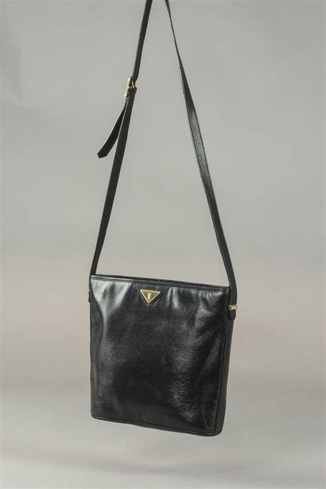 Yves Saint Laurent Taske .